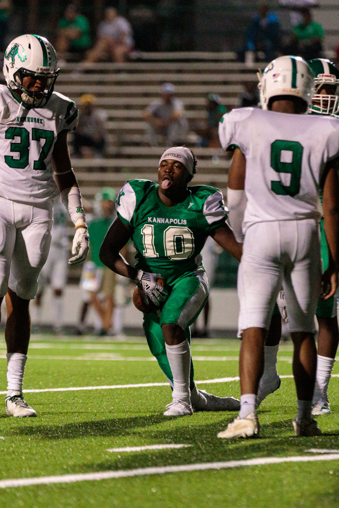 The A.L. Brown Wonders host the Gastonia Ashbrook Greenwave on a brand new field in their season opener.